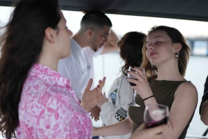 İstanbul:Private Luxury Yacht on Bosphorus 14 Meter(46 feet)