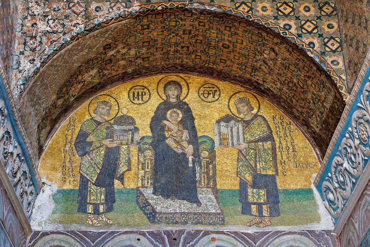 Istanbul: Private Sightseeing Tour in Multiple Languages