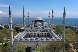 Istanbul: Private Sightseeing Tour in Multiple Languages