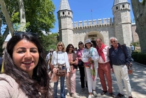 Istanbul: Private Sightseeing Tour in Multiple Languages