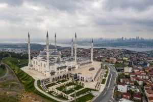 Istanbul: Private Tour of Bosphorus & Asian Side