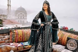 Istanbul: Rooftop Photoshoot with Flying Dress