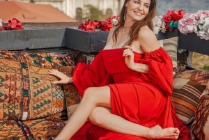 Istanbul: Rooftop Photoshoot with Flying Dress