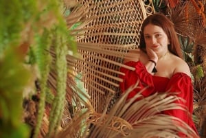 Istanbul: Rooftop Photoshoot with Flying Dress