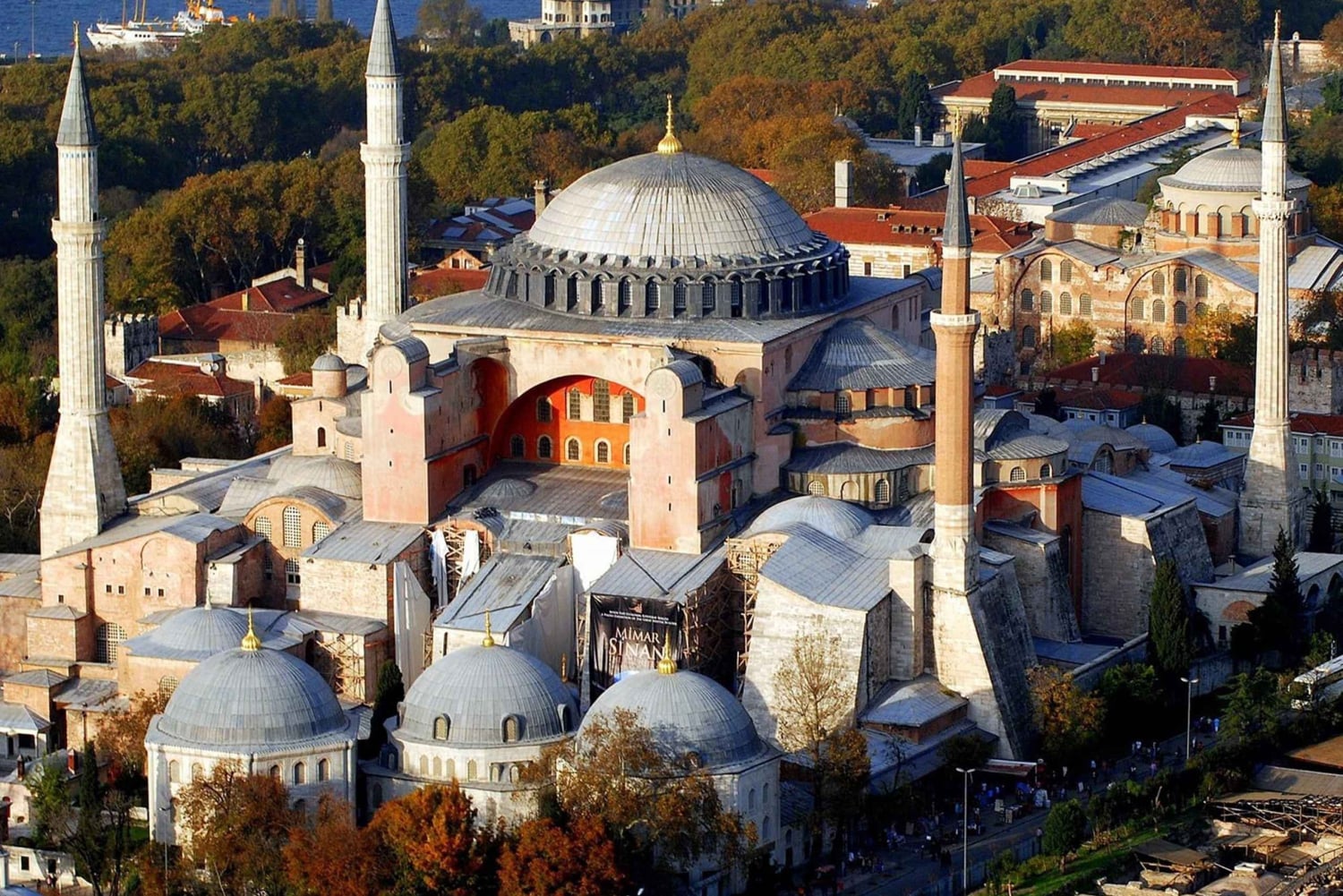 Istanbul: Secret Treasures Skip-The-Line Tour with Lunch