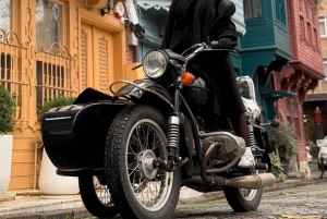Istanbul:Sidecar Tour, Highlights,Hidden Gems & 2 Continents