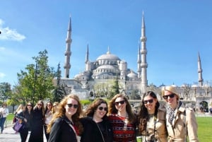 Istanbul Small-Group City and Secret Streets Tour with Guide