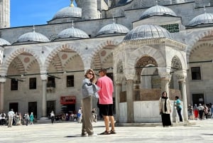 Istanbul Small-Group City and Secret Streets Tour with Guide