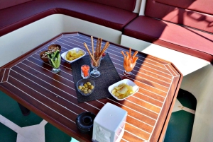 İstanbul: Small-Group Sunset Cruise & Audio Guide w/Snack