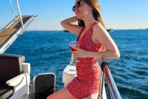 Istanbul: Sunset or Day Small-Group Yacht Cruise with Snacks