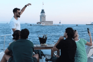 Istanbul: Small Group Yacht Tour with Unlimited Wine
