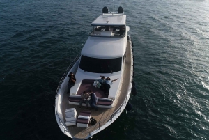 Istanbul: Bosphorus Sunset Yacht Cruise with Live Guide