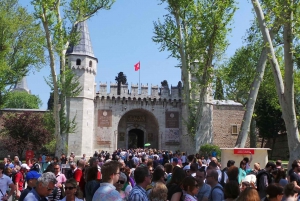 Istanbul: Full Day Private Guided Tour for Iconic Landmarks