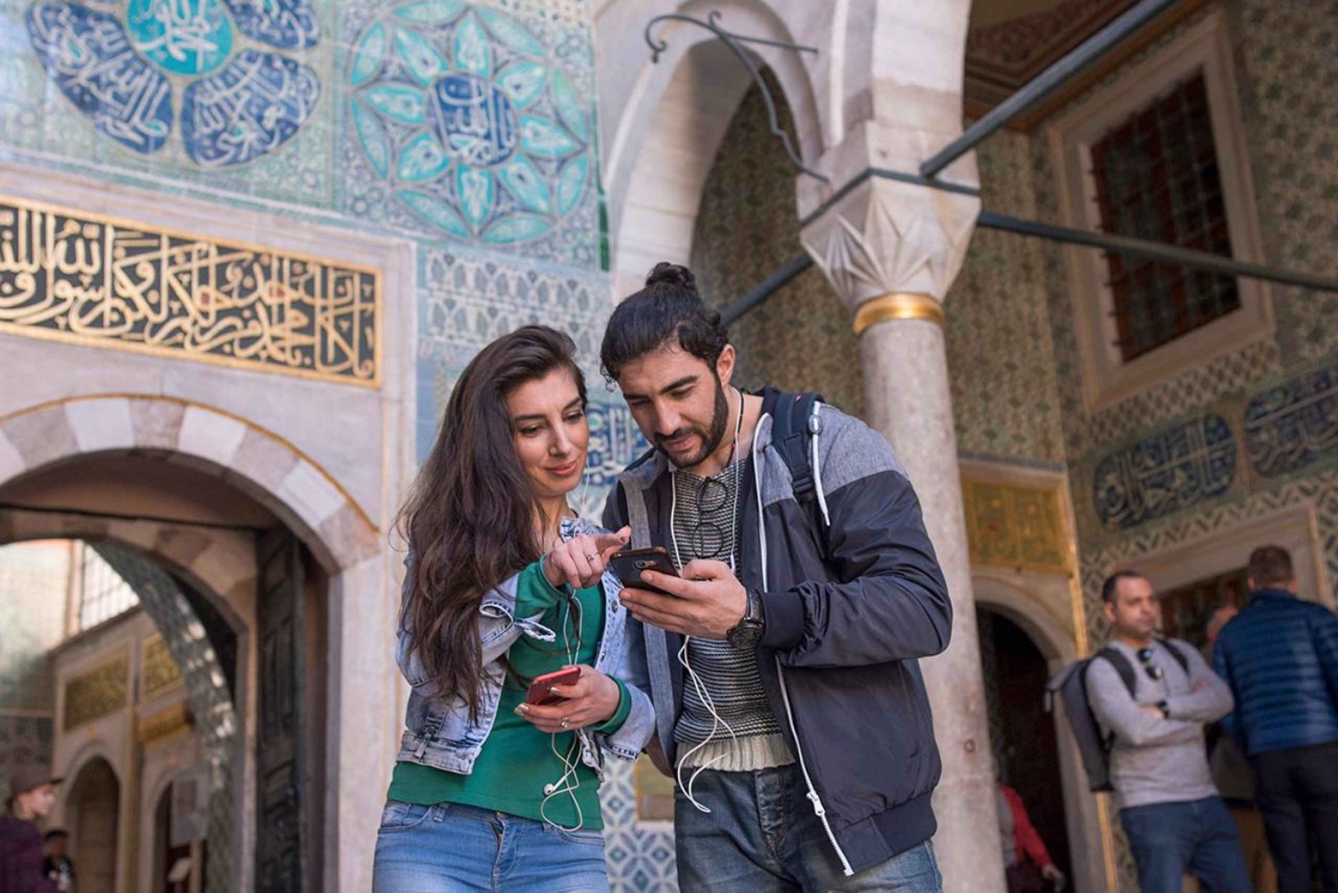 Istanbul: Topkapi, Harem Small Group Guided Tour & Historian