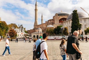 Istanbul: Topkapi, Hagia Sophia and Basilica Cistern Tour