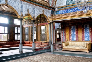 Istanbul: Topkapi, Harem Small Group Guided Tour & Historian