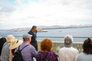 Istanbul: Topkapi, Harem Small Group Guided Tour & Historian