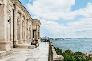 Istanbul: Topkapi Palace and Harem Guided Tour with Ticket