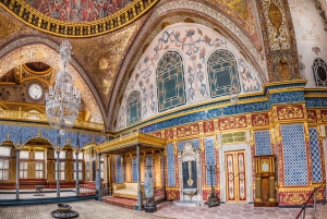 Istanbul: Topkapi Palace Tour with Skip the ticket lines