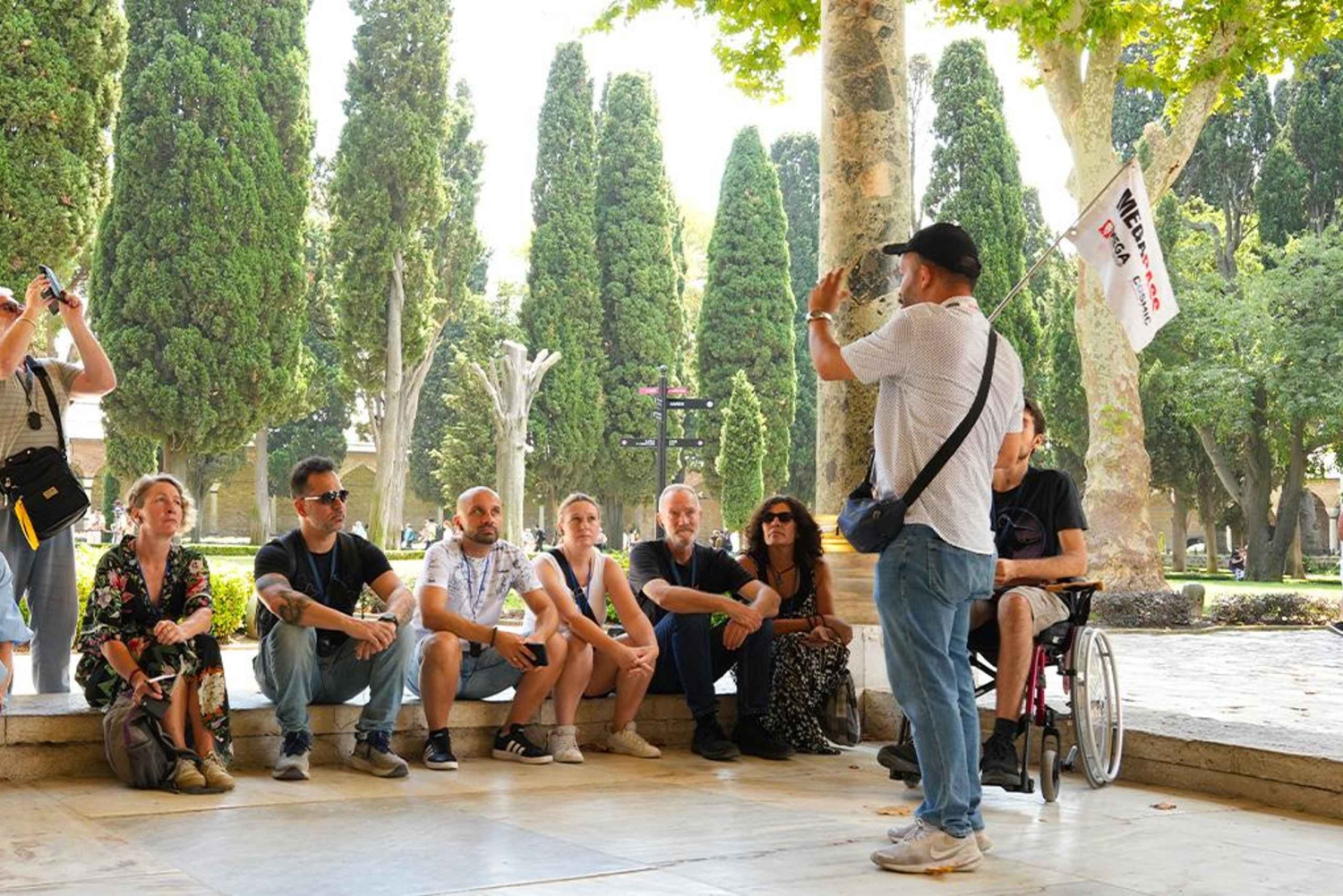 Istanbul: Topkapi Palace & Harem Express Highlight Tour