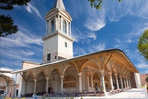 Istanbul: Topkapi Palace & Harem Express Highlight Tour