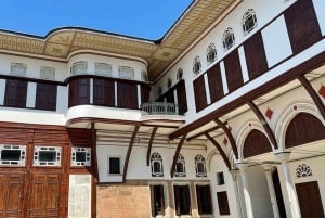 Topkapi Palace and Harem Skip-the-Line-Tickets & Audio Guide