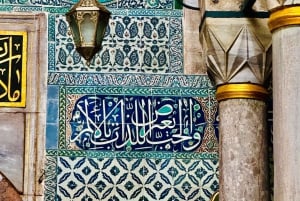 Istanbul: Topkapi Palace & Harem Skip-the-Line Tour Guide