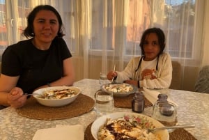 Istanbul: Traditional Cooking Class with a Local Mom