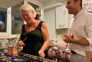 Istanbul: Turkish Coffee Workshop & Tasting in a Local Home