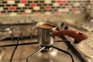 Istanbul: Turkish Coffee Workshop & Tasting in a Local Home