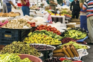Istanbul: Turkish Food Tour in Kadikoy Across the Bosphorus