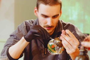 Istanbul: Turkish Mosaic Lamp Workshop in Old Town