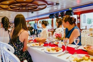 Istanbul: Turkish Night Bosphorus Cruise with Private Table