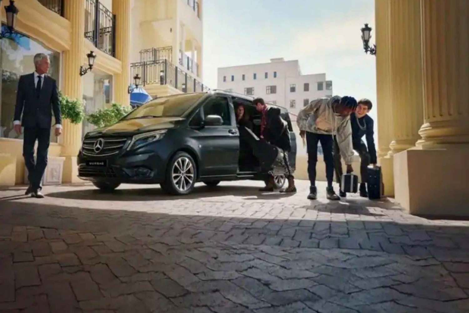 Istanbul: Vip Airport Transfer to/from Istanbul City Center