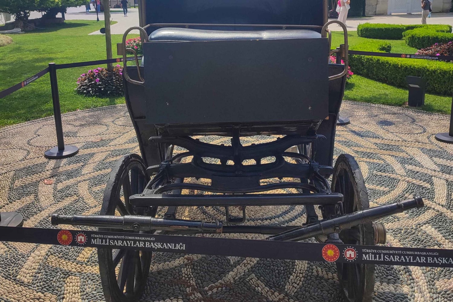 Istanbul: Yildiz Palace & Museum Skip the Ticket Line Entry