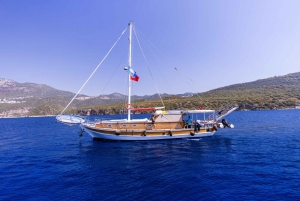Kas: Limanagzi Beach & Island-Hopping Boat Tour with Lunch