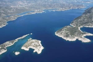 Kaş: Private Kekova Boat Tour with Lunch