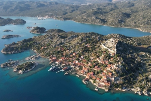 Kaş: Private Kekova Boat Tour with Lunch