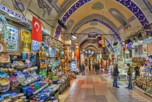 Morning Bosphorus Cruise with Topkapi Palace & Grand Bazaar
