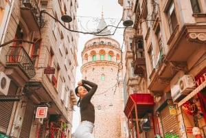 Istanbul: Photo Tour & Flying Dress Photographer