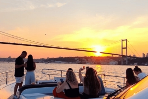 Private Bosphorus Sightseeing Cruise By Luxury Yacht