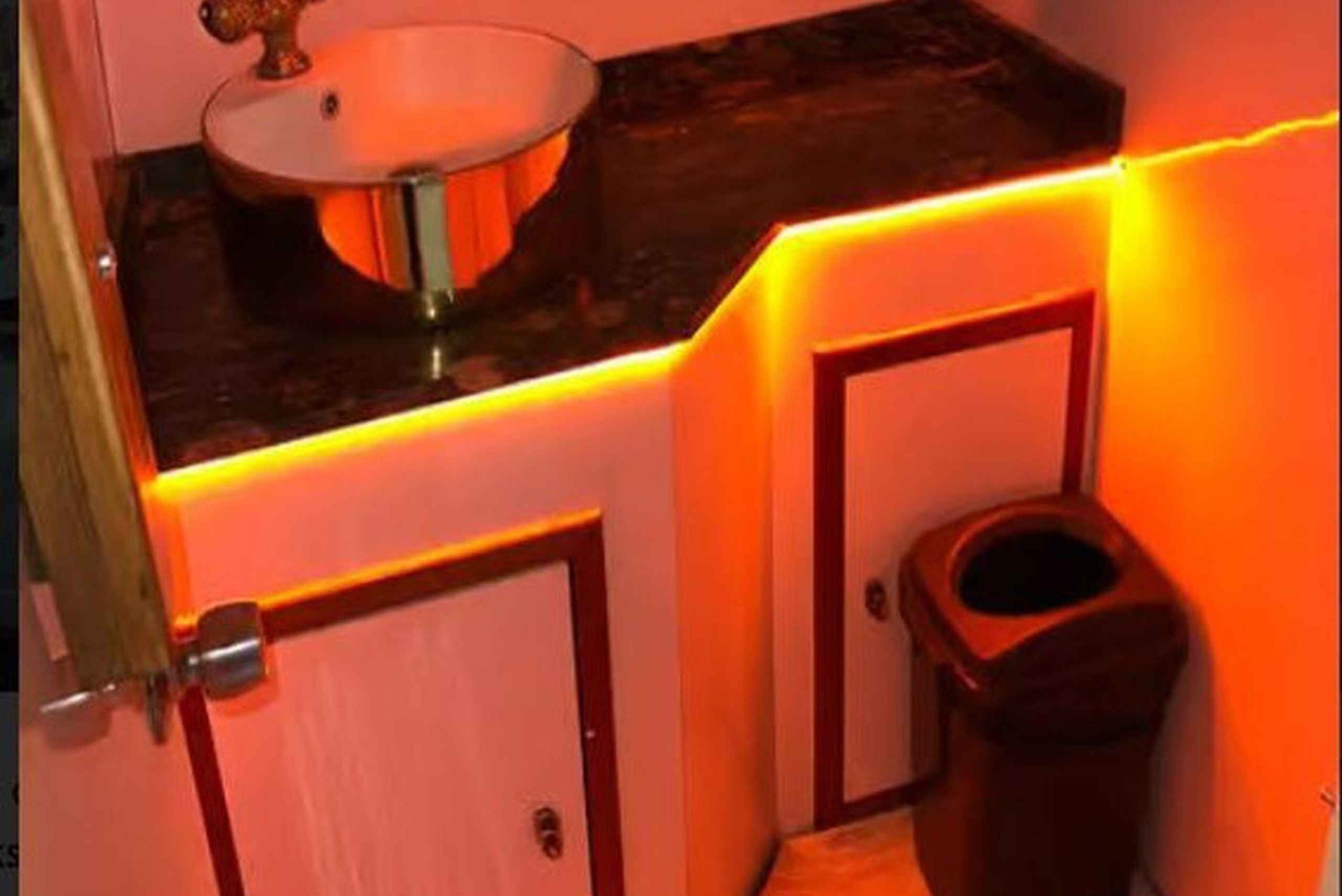 Private Bosphorus Yacht Tour Istanbul