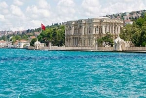 Private Bosphorus Yacht Tour Istanbul