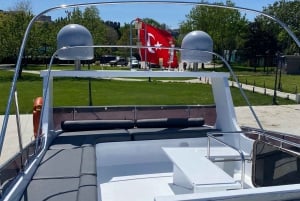 Private Bosphorus Yacht Tour Istanbul
