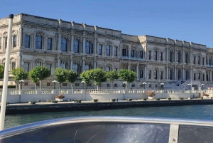 Private Bosphorus Yacht Tour Istanbul