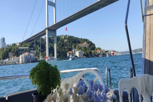 Private Bosphorus Yacht Tour Istanbul