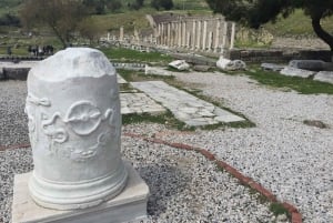 Private Pergamon Day Tour from Istanbul by Plane