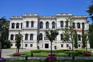 Royal Istanbul: Dolmabahce & Yildiz Palaces Entry Tickets