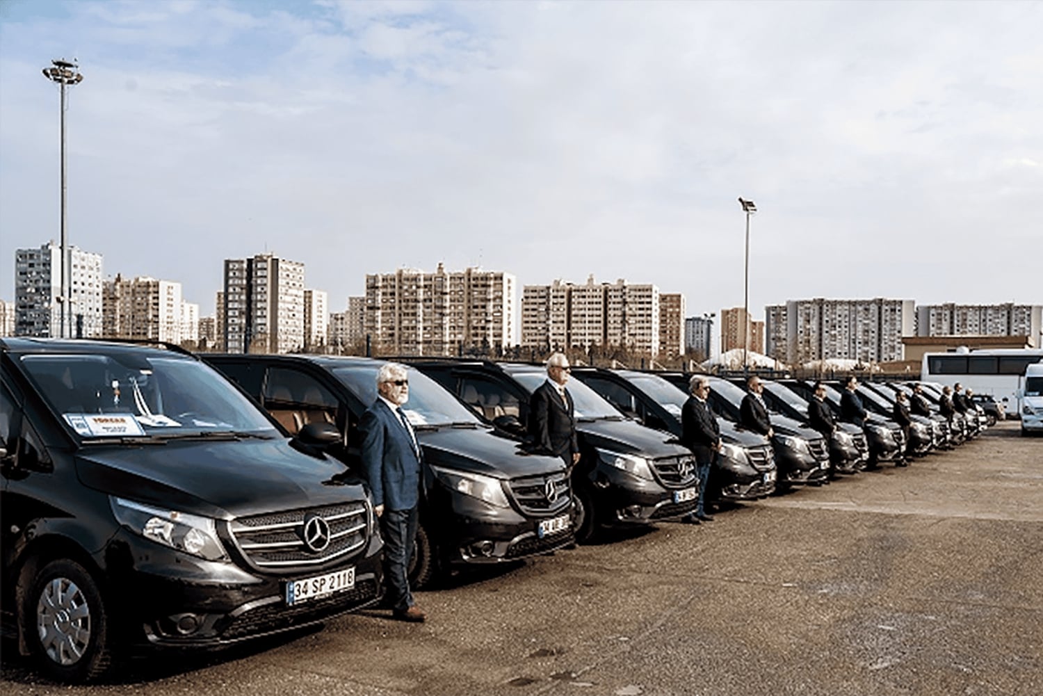 Sabiha Gokcen Airport: Private Transfer Service to Istanbul