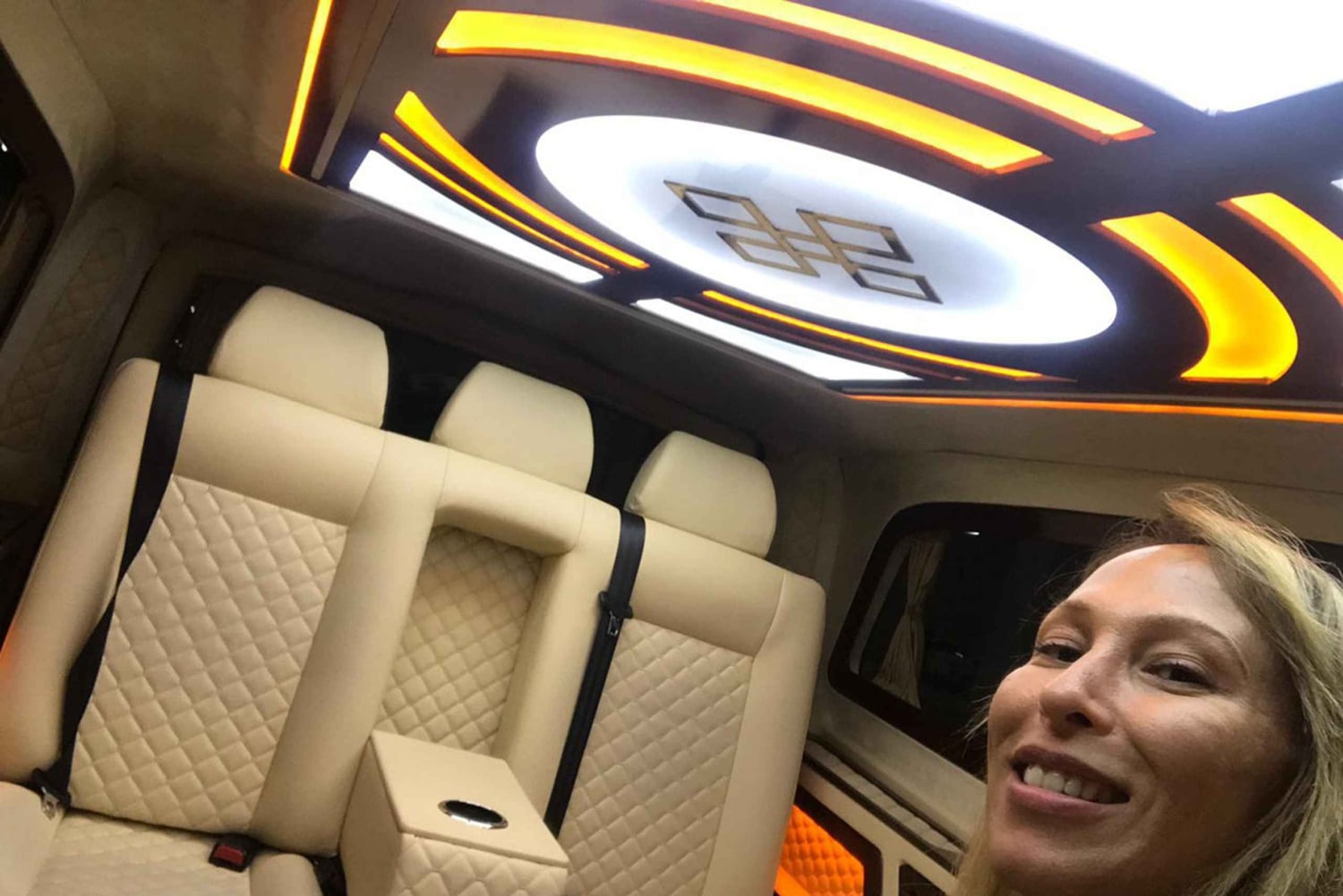 Sabiha Gokcen Airport: Private Transfer Service to Istanbul